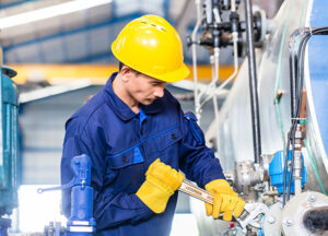 technicien de maintenance industrielle IAA